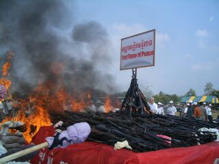 Weapons destruction ceremony in Battambang Province